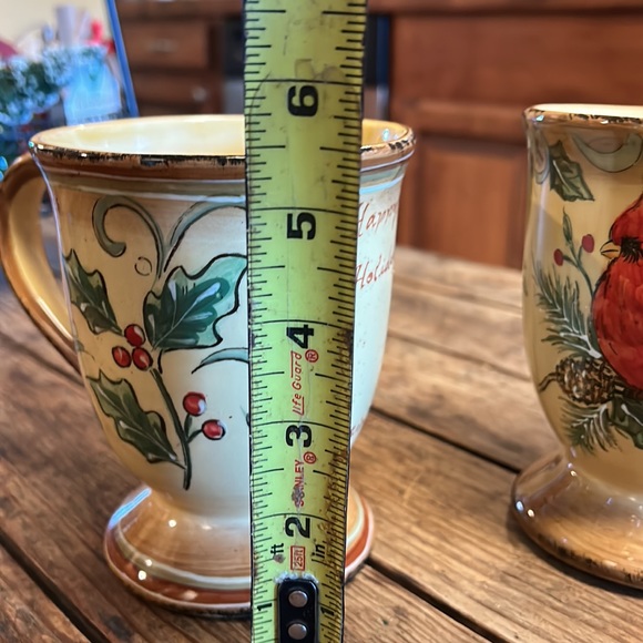 2 Hand painted Holiday Coffee mugs - Picture 7 of 9